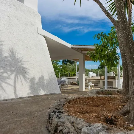 Andrew's - Luisanna Willa Torre Pali