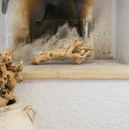 Willa Andrew's - Luisanna